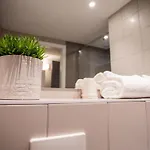 Oneloft Szálloda 3*