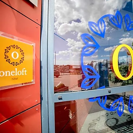 מלון Oneloft